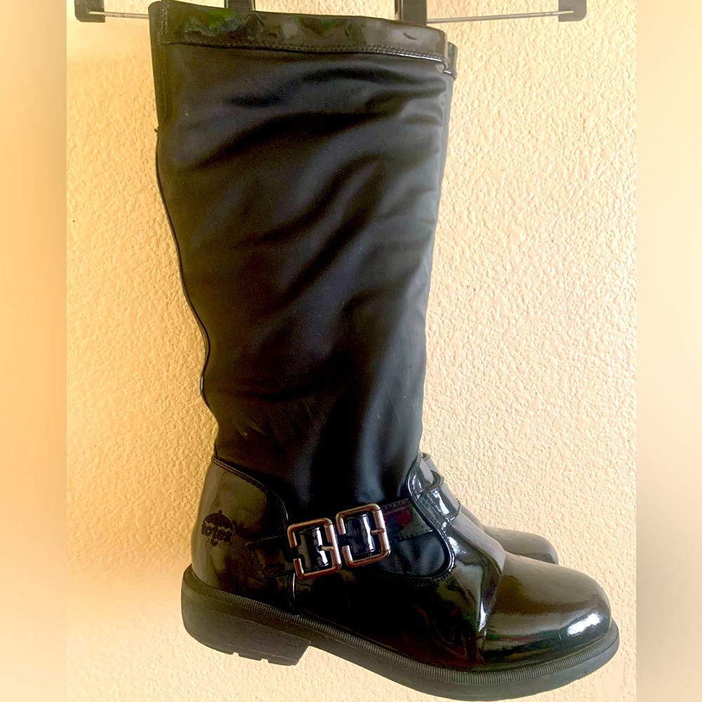 Kohl’s Lauren Black Boots